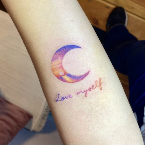 7F0794C0-8F00-48FE-82F8-0F31E5F45076 tatuaż graficzny